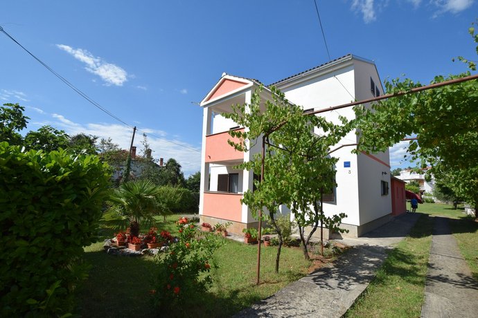 Apartments Petrovic Malinska