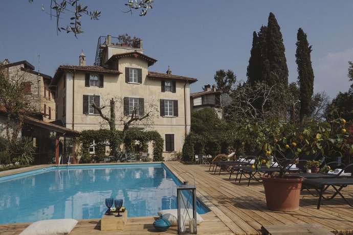 BB VILLA GIOVANNA colazione al lago