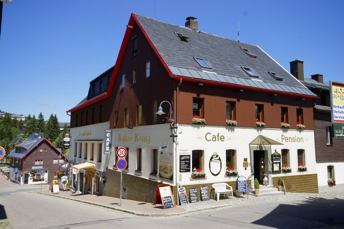 Pension und Cafe Konig