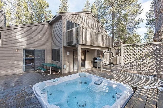 Sasquatch 3 Bedrooms 2 Bathrooms Home