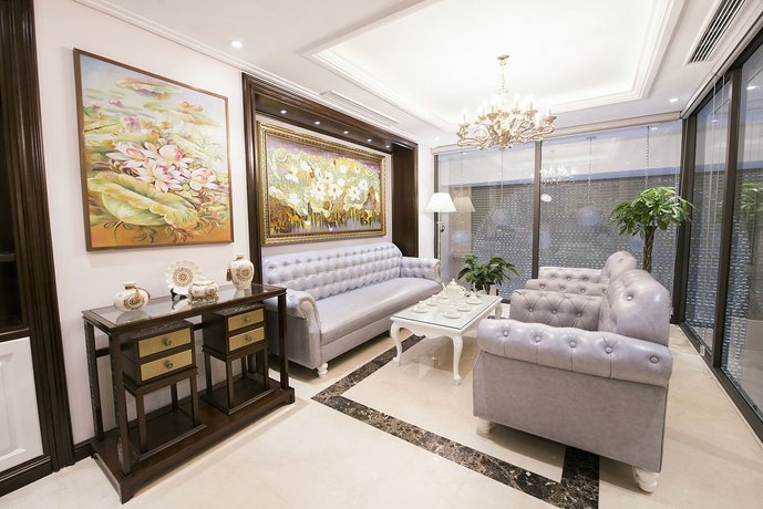 Hong Gia Tue Apartment