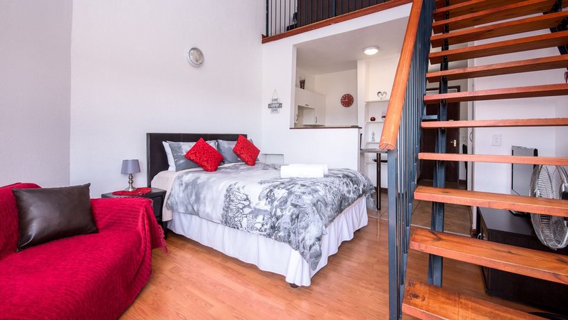 JoziStay @ Savannah Apartments