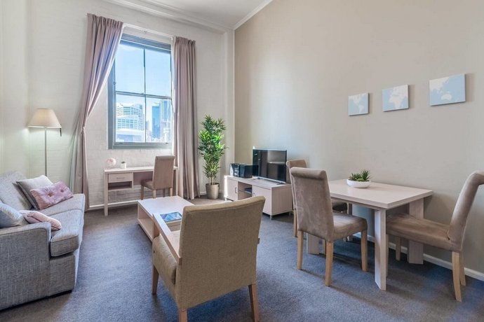 Charming Apartment Minutes to Darling Harbour