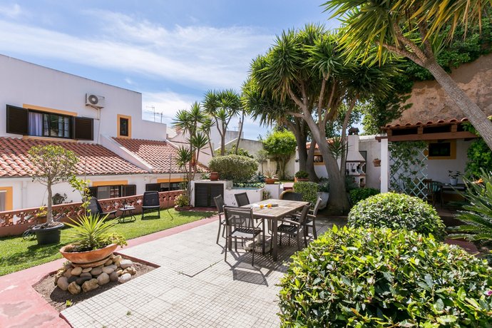 3 Marias Garden House B&B