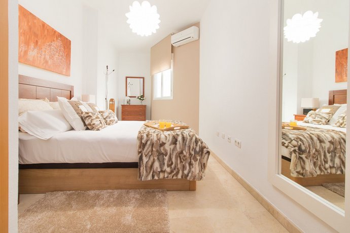 Modern & Comfy Flat City Center