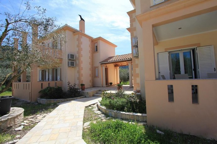 Villa Agrilida