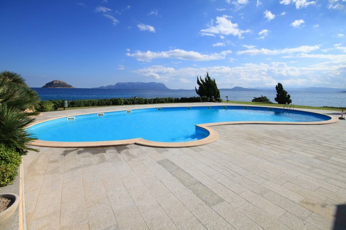 S'abba e sa pedra Golfo Aranci