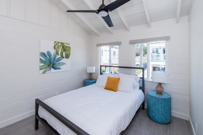 Pacific Villas Unit 1