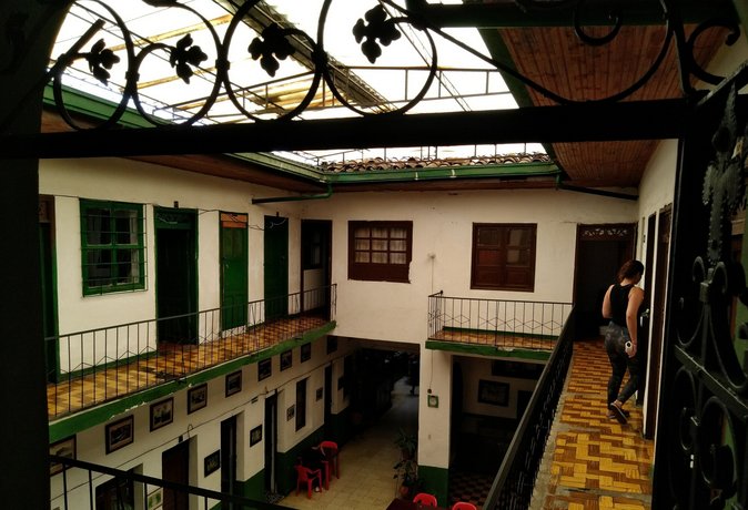 Hotel Familiar