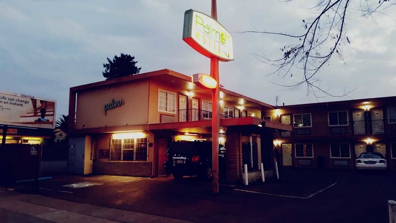 Palms Motel Oakland