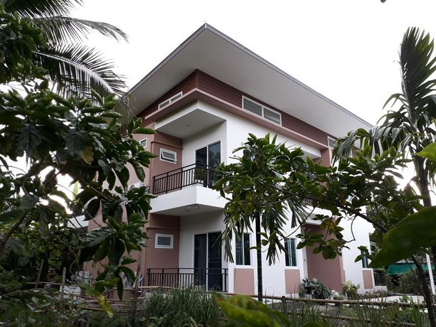 Baan Khangsuan Bang Kobua