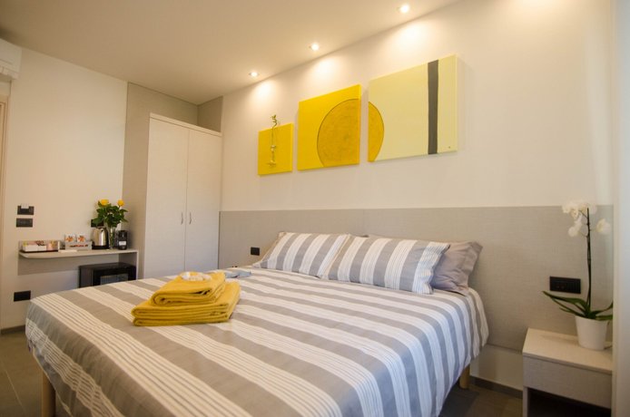 Varese Comfort Room