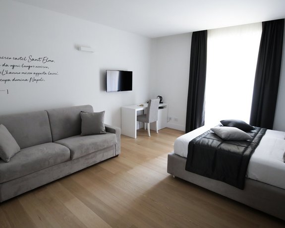 B&B Lionora