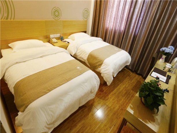 GreenTree Inn Beijing Chaoyang District Maquanying Subway Station Express Hotel