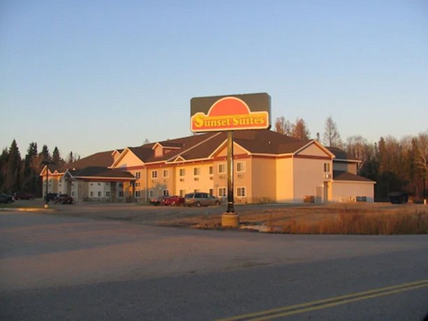 Sunset Inn and Suites Sioux Lookout Sioux Lookout Airport Canada thumbnail