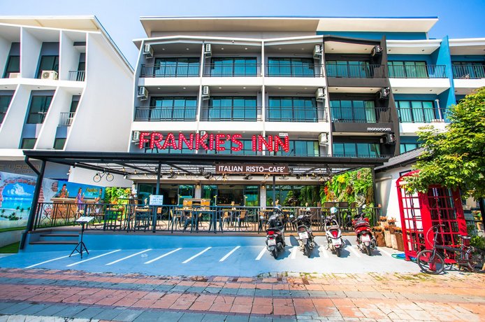 Frankie's Inn