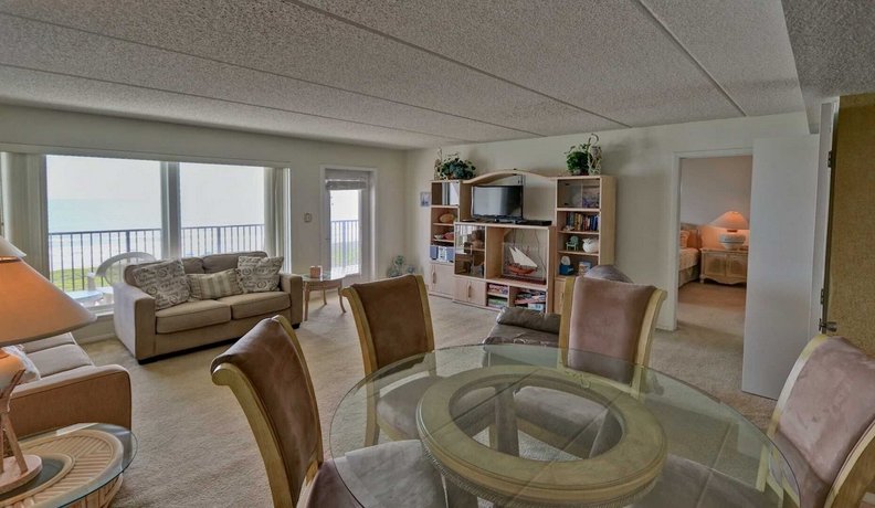 Seville 603 - 3 Br Condo