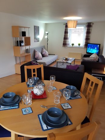 Executive Open Plan Apartment Leith