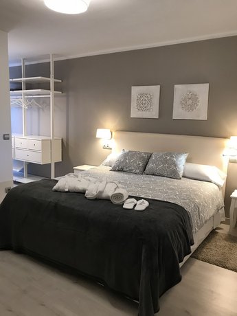 APARTAMENTO TURISTICO CORREOS