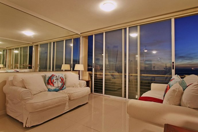 Leisure Bay 207