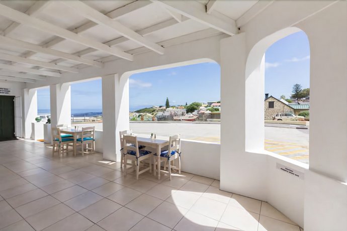 Gansbaai Boarding Lodge