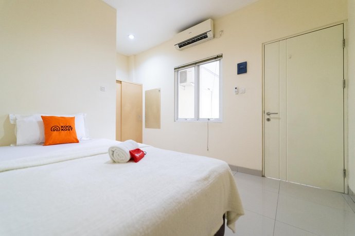 KoolKost near Ragunan Zoo - Minimum Stay 3 Days
