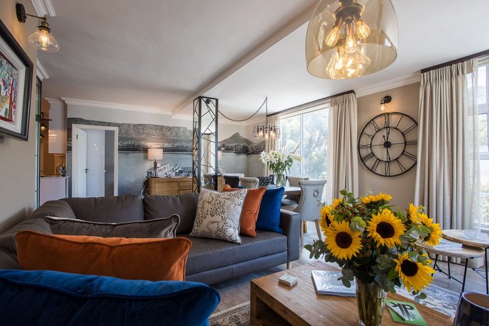 dk villas 2 The Boardwalk Hout Bay