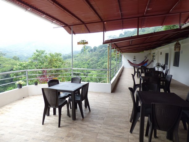 Hostal Alto de la Montana