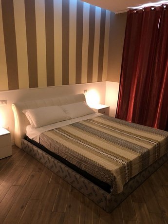 Rent Rooms Colosseum