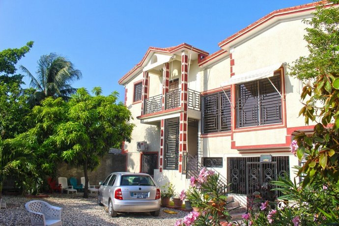 Marcie Guesthouse hotel and restaurant
