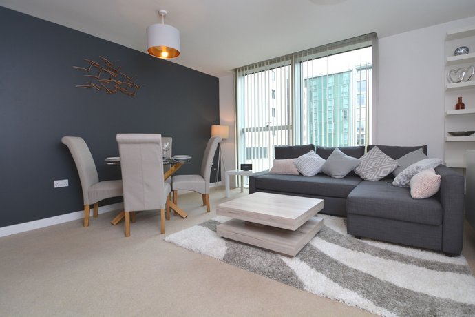 Brightleap Apartments - The Hub