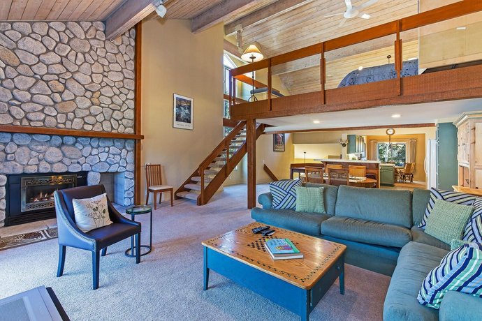 Snow Creek 566 by RedAwning