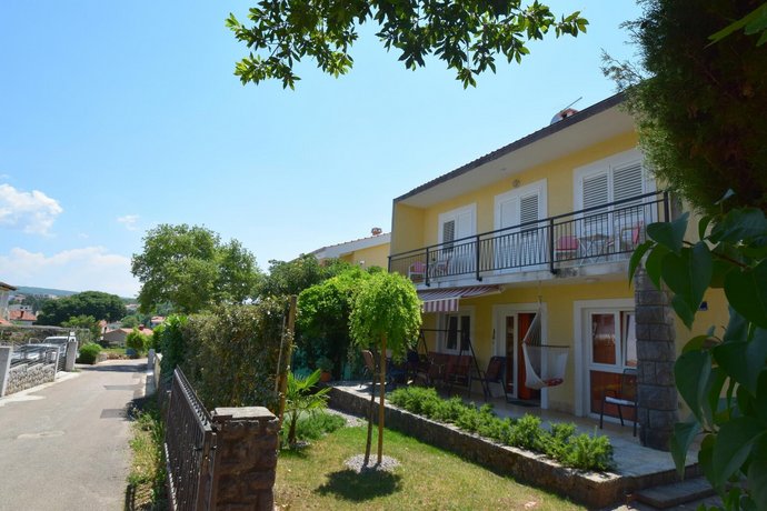 Apartment Nada Malinska