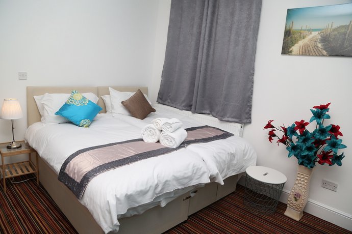 Birmingham Central Apartment Studio 4