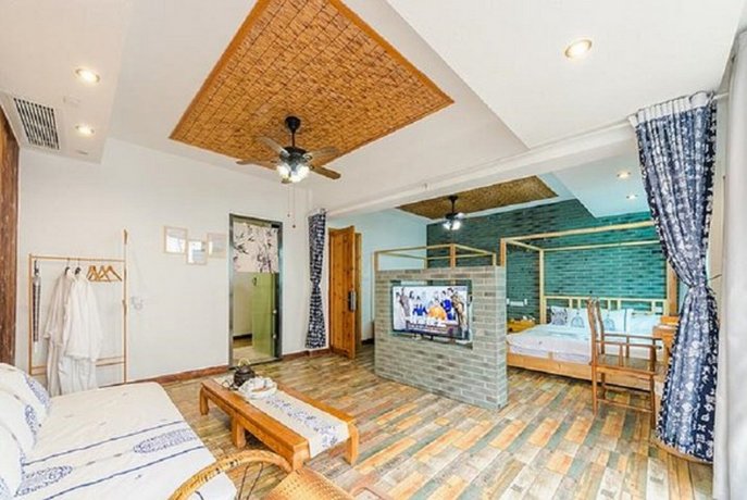 Su She Court Hotel