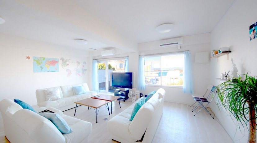 White Beach House Shirahama