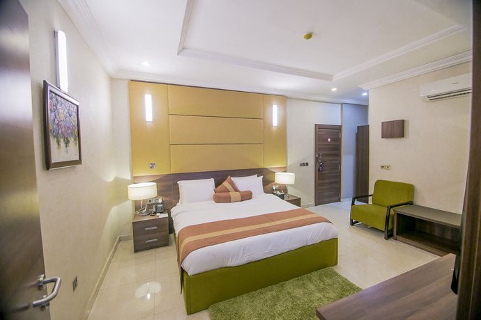 Joygate Hotel & Suites