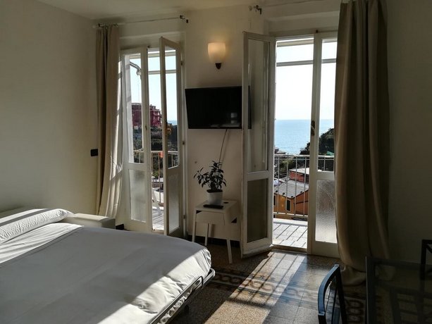 Ines Apartment Manarola