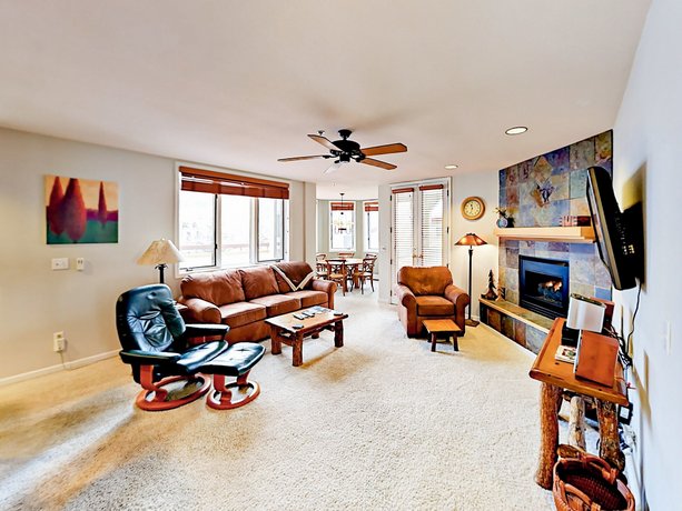 2700 Eagleridge Dr Condo Unit N11
