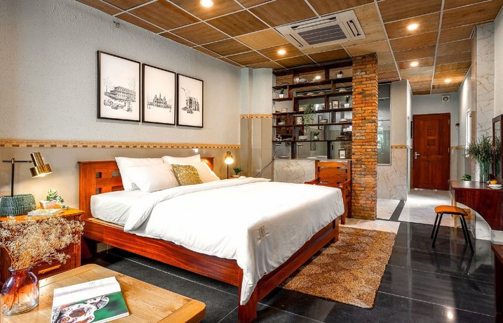 The Dots House