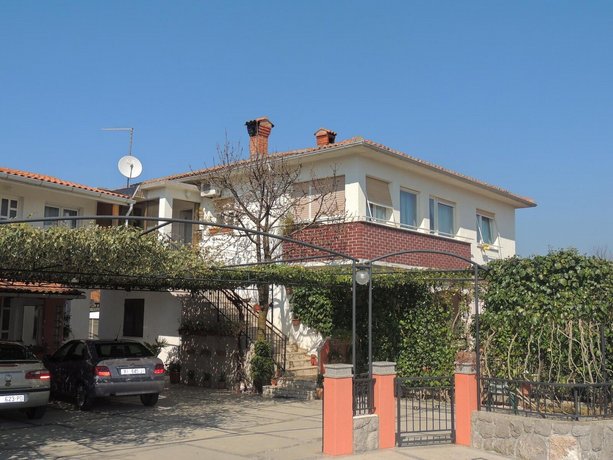 Apartment Tavcar