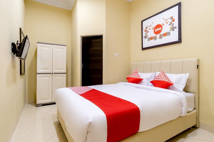 OYO 1307 Star Residence