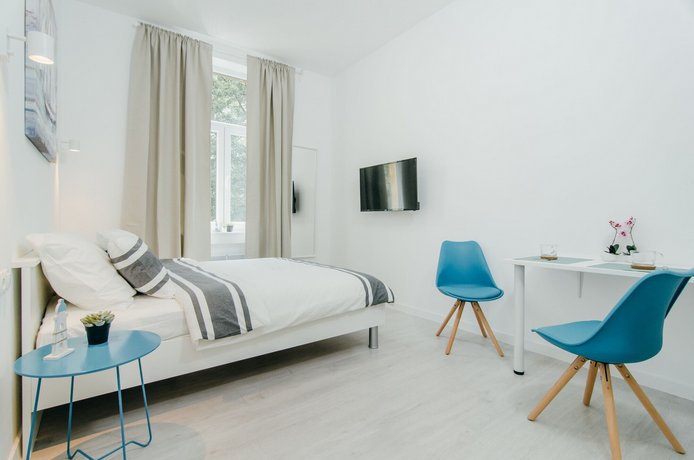 SIA Downtown Apartments