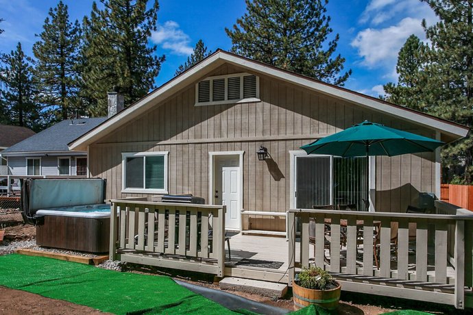 Kitkats Hideaway-1874 by Big Bear Vacations