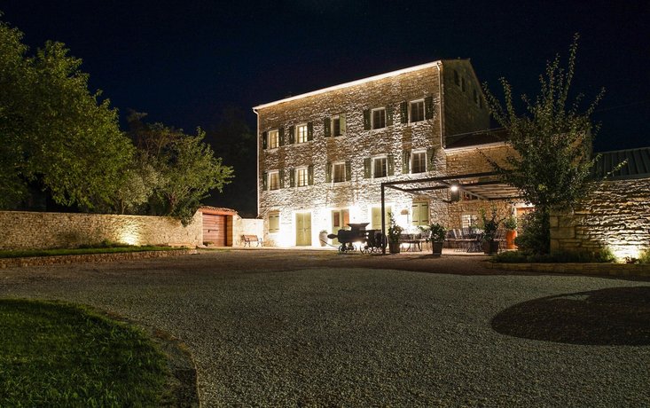 App & Rooms Juraga