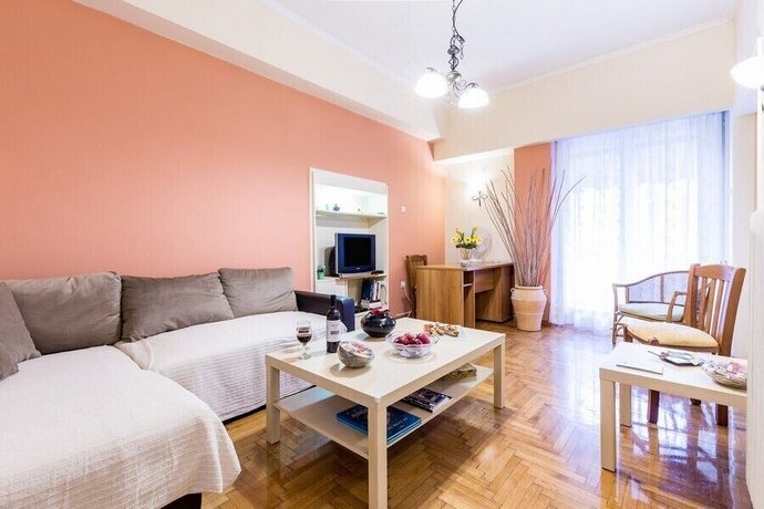 Spacious apartment with 3 bedrooms in City Center