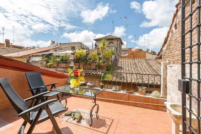 Rome as you feel - Vacche Apartment with Terrrace