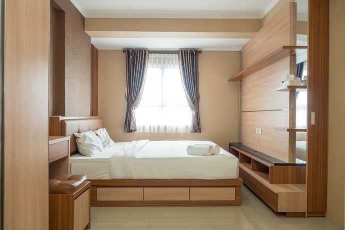 3br With Sofa Bed At Gateway Pasteur Apartment By Travelio Husein Sastranegara International Airport Indonesia thumbnail