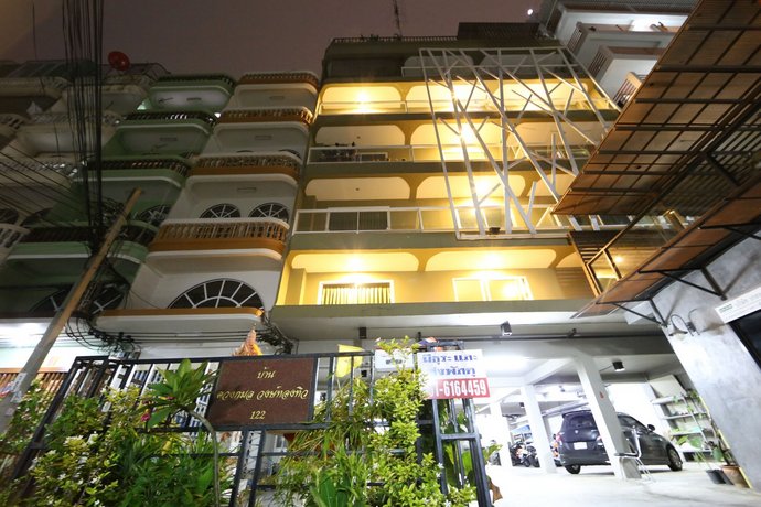Baanduangkamol