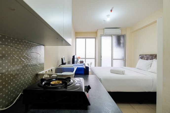 Studio Tifolia Apartment near Kelapa Gading By Travelio